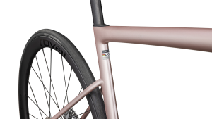 2025 Tarmac SL8 EXPERT DI2 Satin Champagne / Black Pearl - Image 4