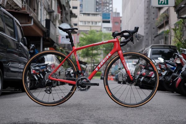 精品  TREK Emnda SLR DISC 54