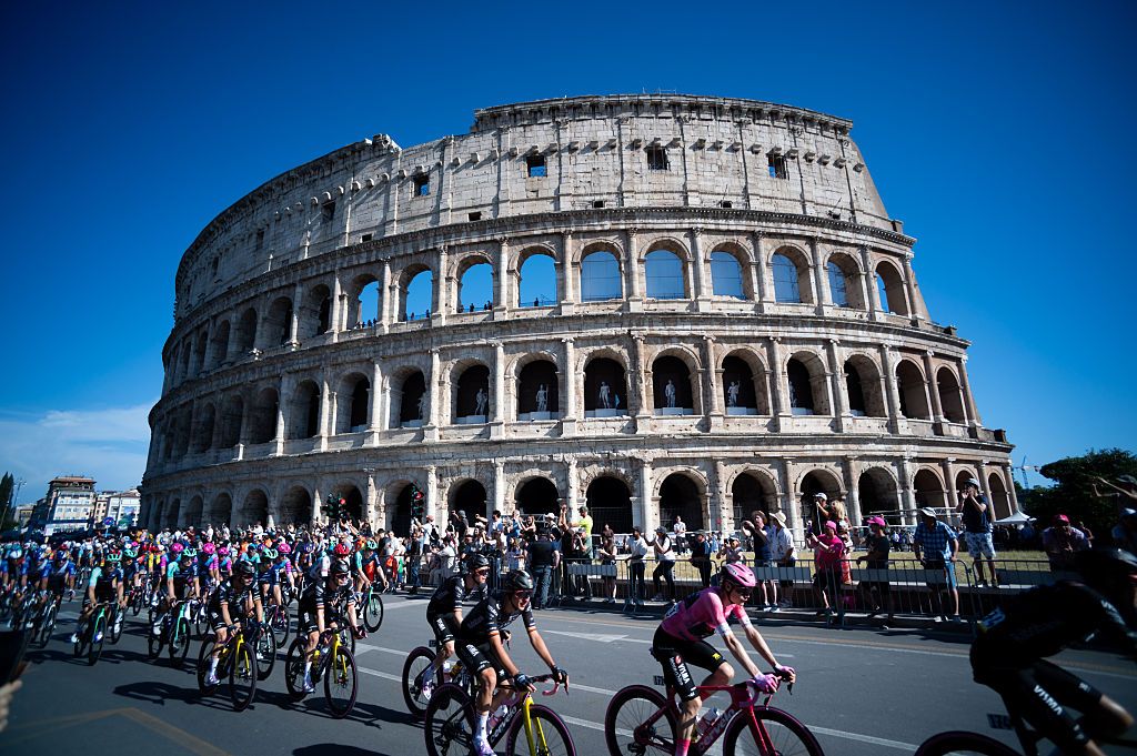 cyclingnews giro 2026 merch retail source image for YOYO bicycle industry report