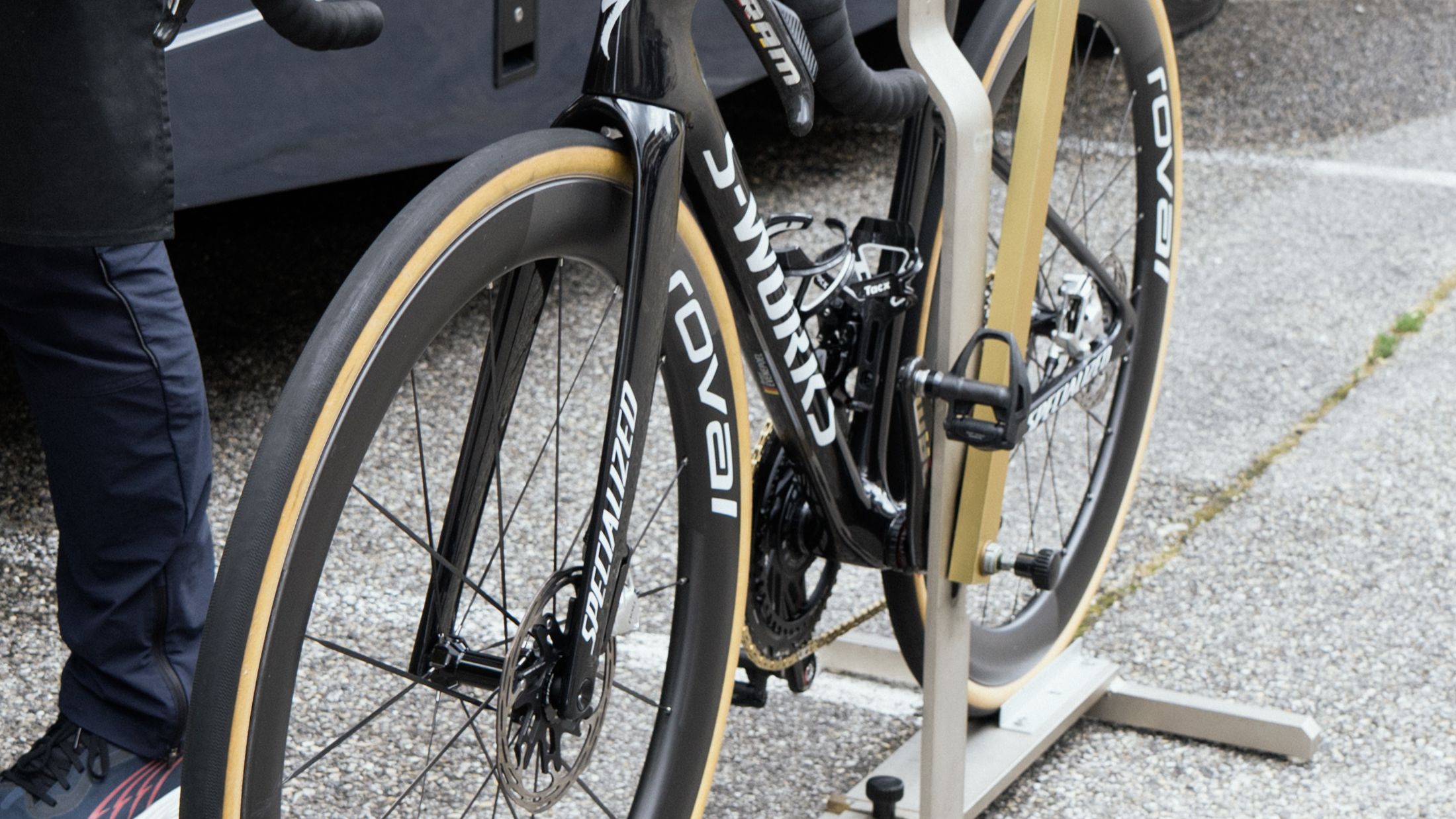 cyclingnews remco specialized sl9 spy source image for YOYO bicycle industry report