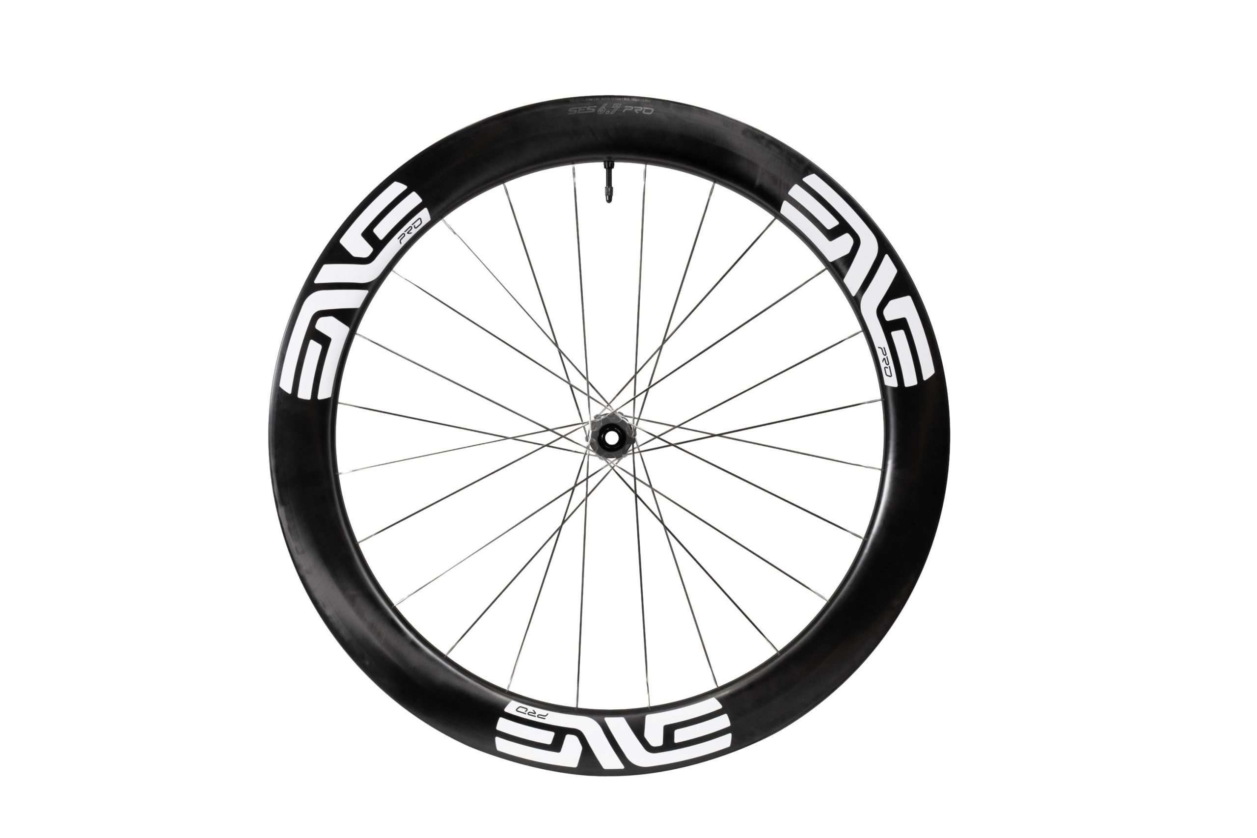 ENVE SES 6.7 PRO 白字前輪官方產品圖（圖片來源 ENVE） source image for YOYO bicycle industry report